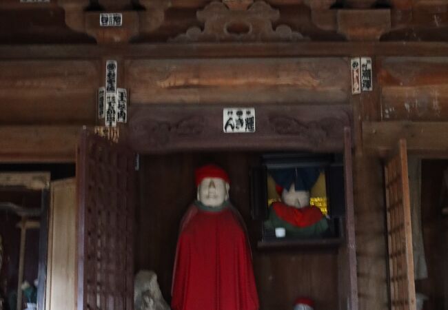 首なし地蔵と天井画