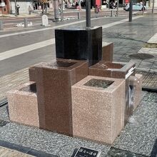 暑い夏は湧水があると気持ちいいですね