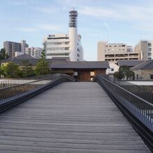 出島表門橋公園