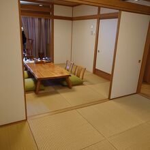 お部屋は和室