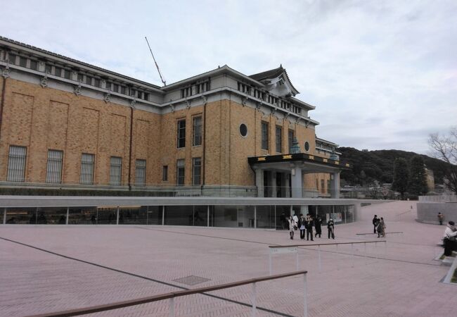 京都市京セラ美術館