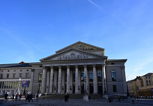 バイエルン国立歌劇場