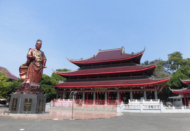 サン ポー コン寺院