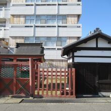 采女神社