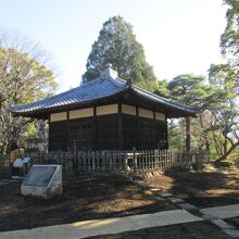 哲学堂公園四聖堂