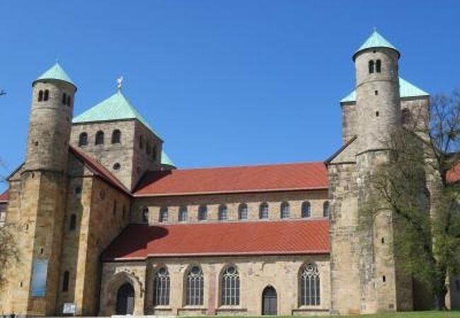 2023年　Hildesheim　ヒルデスハイム　聖ミカエル教会St. Michael zu Hildesheim
