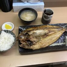 食事処 ながもり