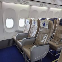 那覇空港にて、BC594便フォワードシート。