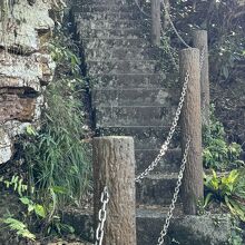 伊江島タッチュー、登山道。