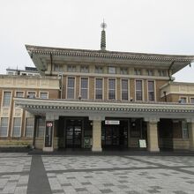 奈良市総合観光案内所 (JR奈良駅旧駅舎)