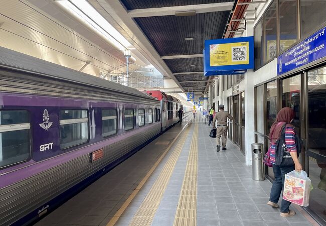 タイからマレーシアへ鉄路で越境の際、MDACの提示が必要だった。