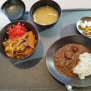 やっぱりカレー！？種類は豊富！