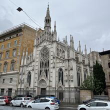 ローマのネオ・ゴシック建築教会