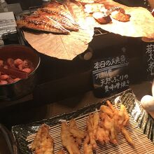 魚などの品揃え