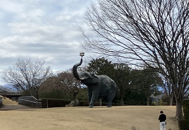 大分市美術館