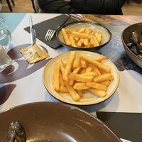 付け合わせのフリット