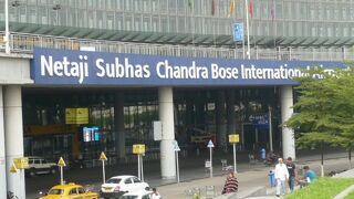 コルカタ国際空港には、いろいろな制約事項が多いと感じました。事前準備が必要かも