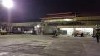 ラオアグ国際空港 (LAO)