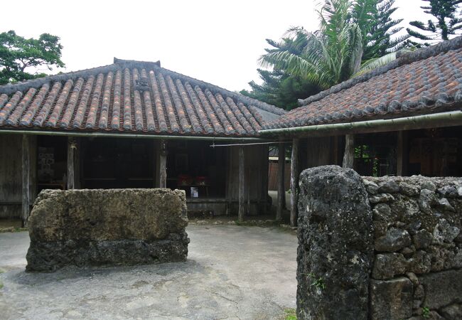 琉球村旧花城家