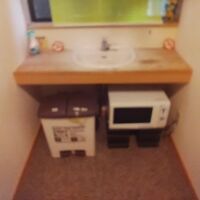 ２階廊下には電子レンジが設置されています。