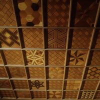 寄木細工の天井