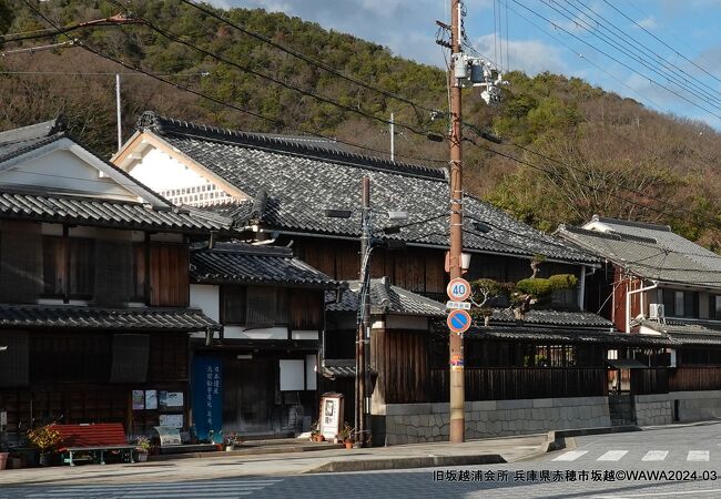 街並みの入口にあたるわかりやすい場所に観光用無料駐車場もありとても便利でした