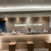 フロントカウンター（１F）