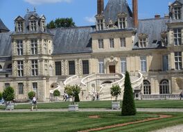 フォンテーヌブローの宮殿と庭園