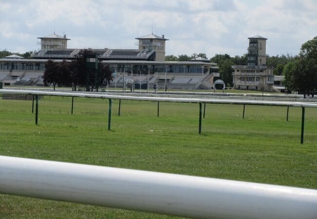 シャンティイ競馬場