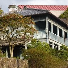 東山手甲十三番館