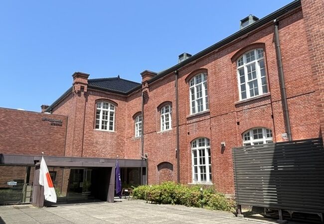 金沢市立玉川図書館