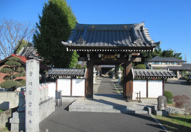 田中正造の墓雲龍寺