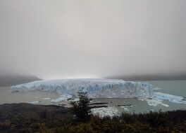 ペリトモレノ氷河