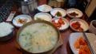 シンチョン ソルロンタン