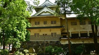 富山城内の美術館