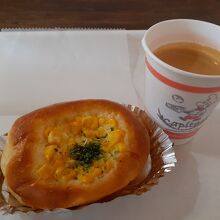 石窯パン工房 キャパトル 登美ヶ丘店