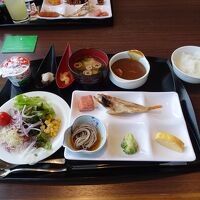 朝食はビュッフェです