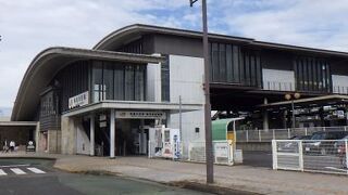 JRから長良川鉄道への乗り換えで利用