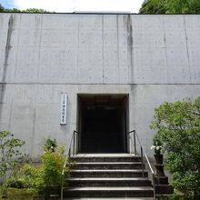 本殿のある建物