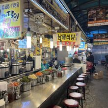 夕方だったので空いていました