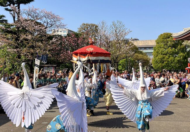 ヾ(*｀･∀･´*)ノ 浅草寺『白鷺の舞』は2024年4月14日（日曜日）に奉演が行われましたｗｗ