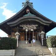 １９０６年に建立されて多くの参拝者が訪れるハワイ出雲大社を参拝しました!!