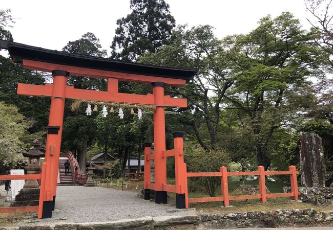 丹生都比売神社