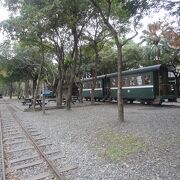 森林鉄道の駅や蒸気機関車などが保存