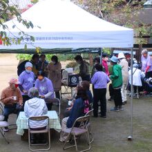 「あじさいの会」によるお接待