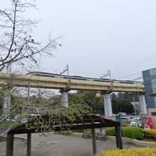 スカイライナーが、通過