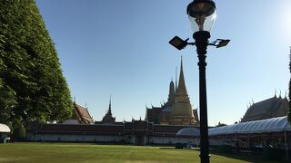 ワット プラケオ