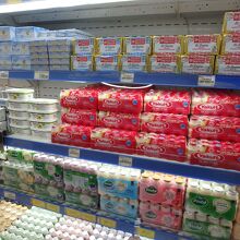 ヤクルトもありますね