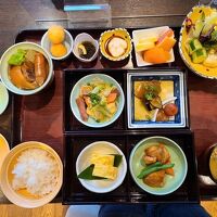 2022年当時の朝食はコロナ対応として非ビュッフェ形式でした