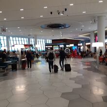 ラガーディア空港 (LGA)